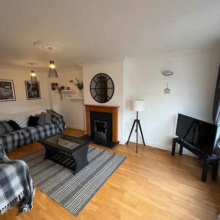 Entire House, On The Outskirts Of Dublin *