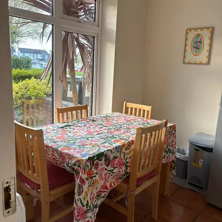 Entire House, On The Outskirts Of Dublin Hébergement de vacances